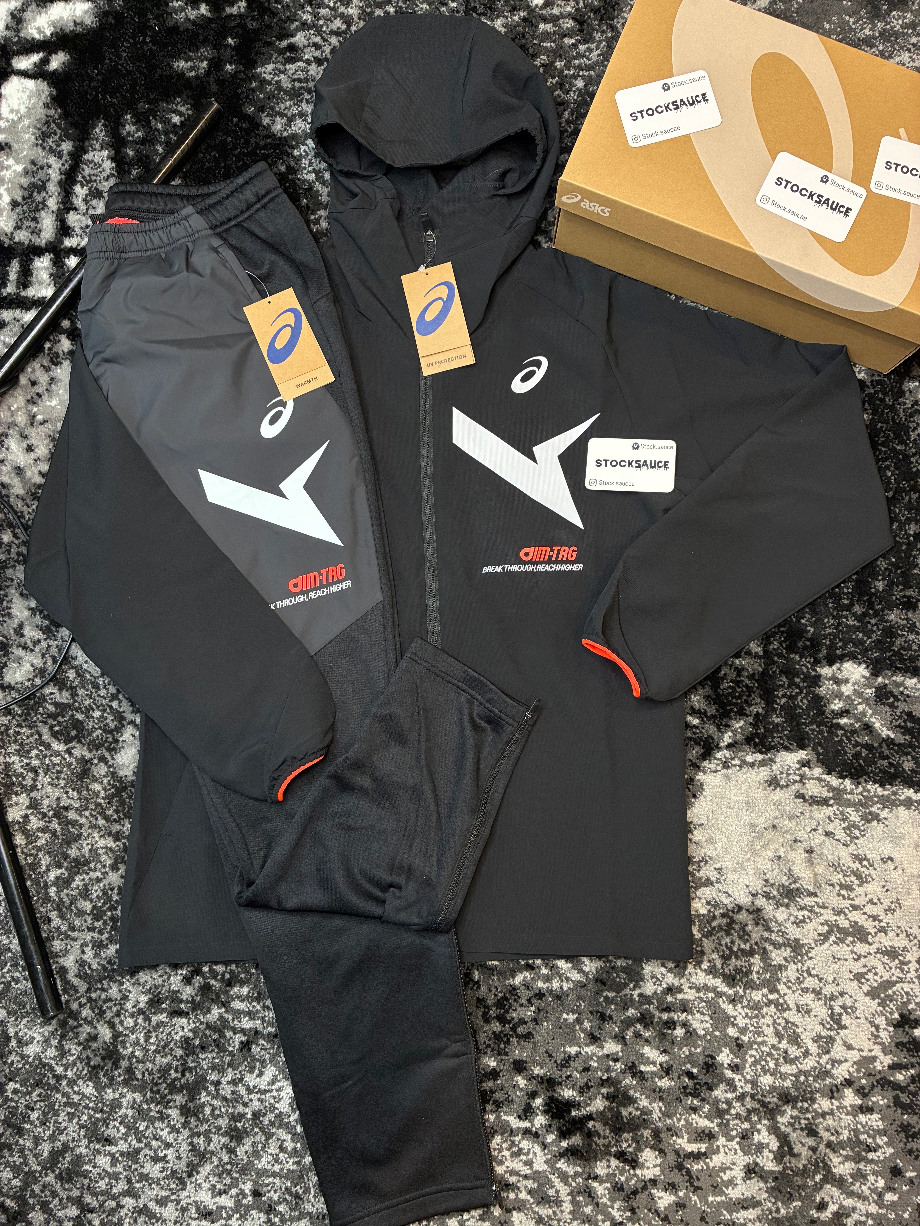 ASICS set