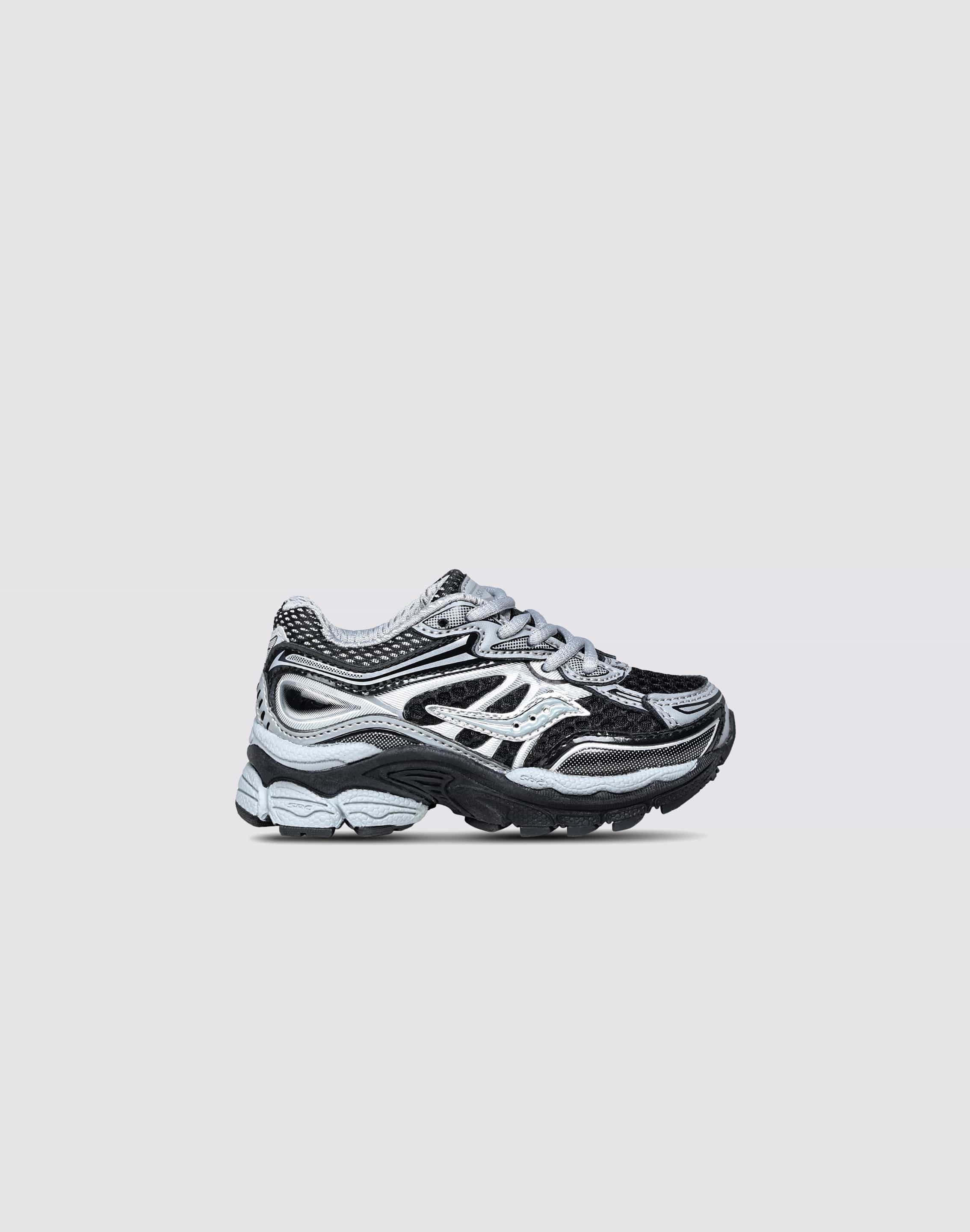 INFANT SAUCONYS
