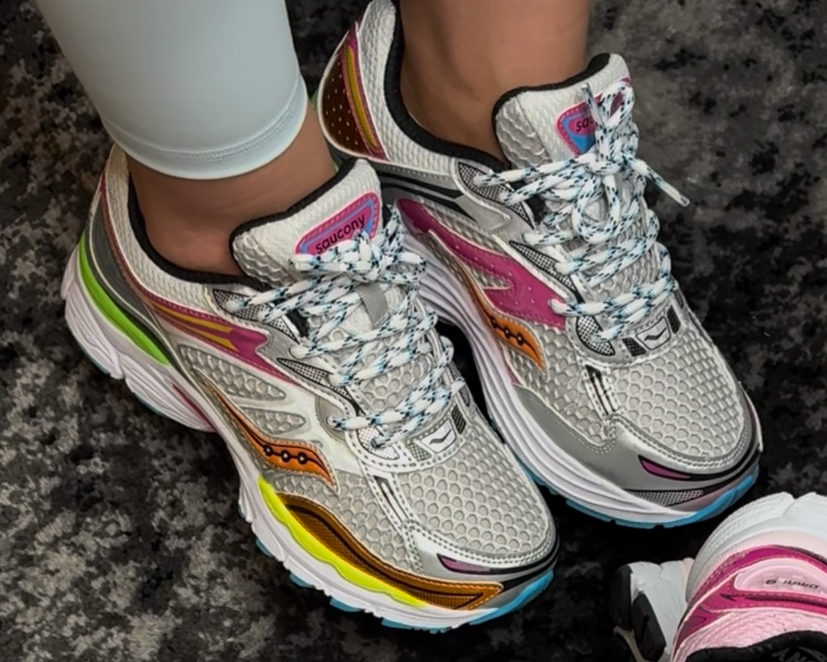 WOMANS MULTICOLOURED SAUCONYS